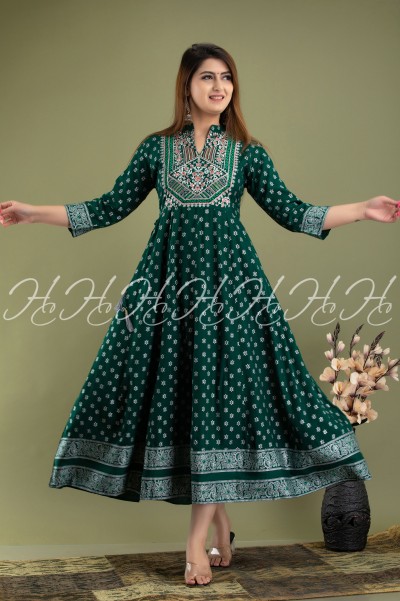 💥 NEW ARRIVALS 💥 👉 SUMMER KURTI... - Tabeer's Collection | Facebook